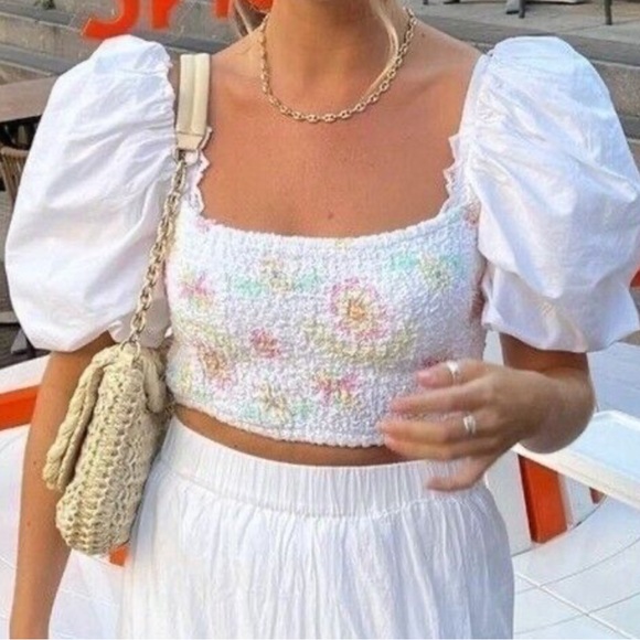 Zara top- never worn only tried on!! SMALL - Picture 3 of 3